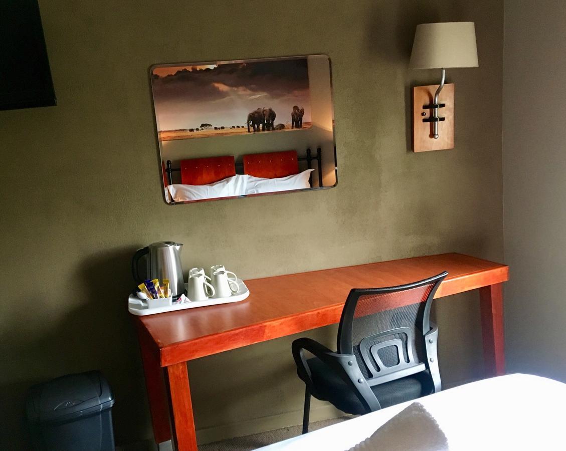 Travel Inn Крунстад Екстер'єр фото