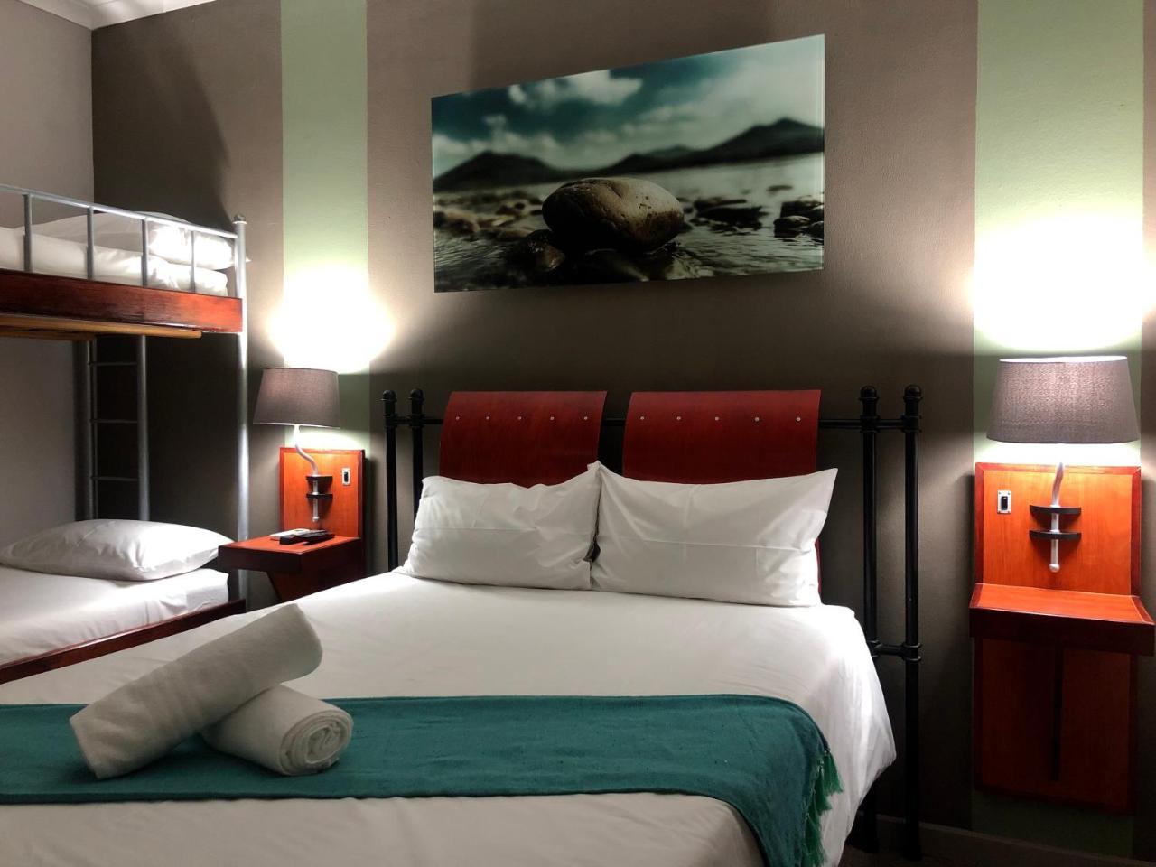 Travel Inn Крунстад Екстер'єр фото