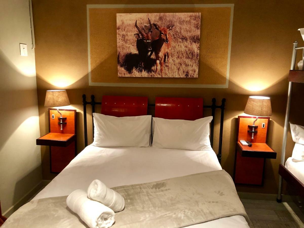 Travel Inn Крунстад Екстер'єр фото